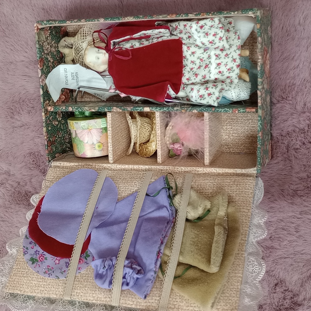 Vintage Mini Doll Box